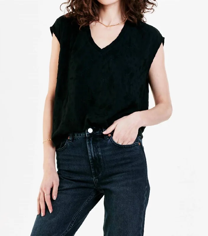 Yanis Sleeveless Top In Black With Embroidery Versatile Wardrobe Essentials