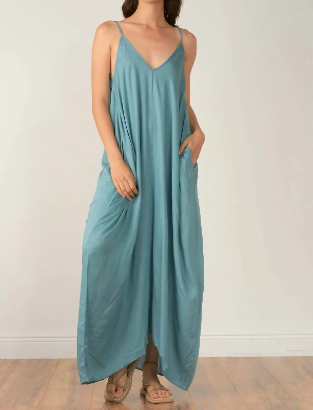 Maxi Dress In Jade Chic Style