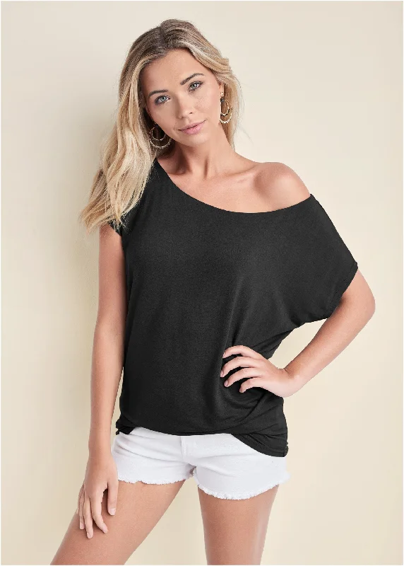 Casual Tee - Black Luxe Women's Apparel