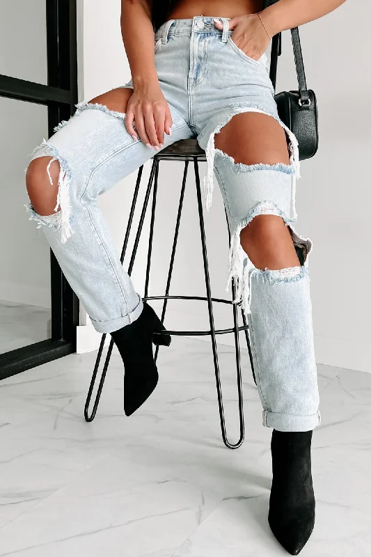 Losing Control High Rise Ripped Baggy Jeans (Light) Elegant Contour